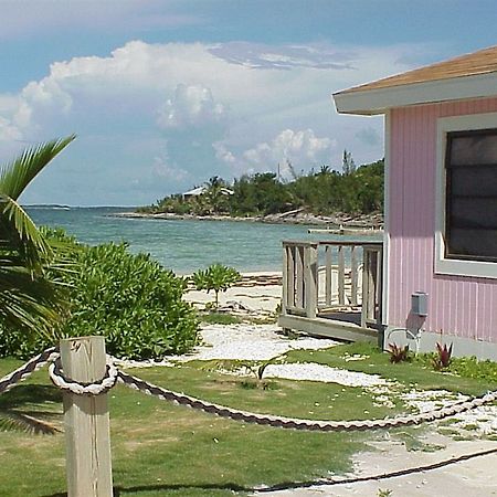 Pelican Beach Villas Marsh Harbour Esterno foto