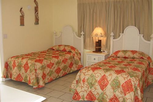 Pelican Beach Villas Marsh Harbour Esterno foto